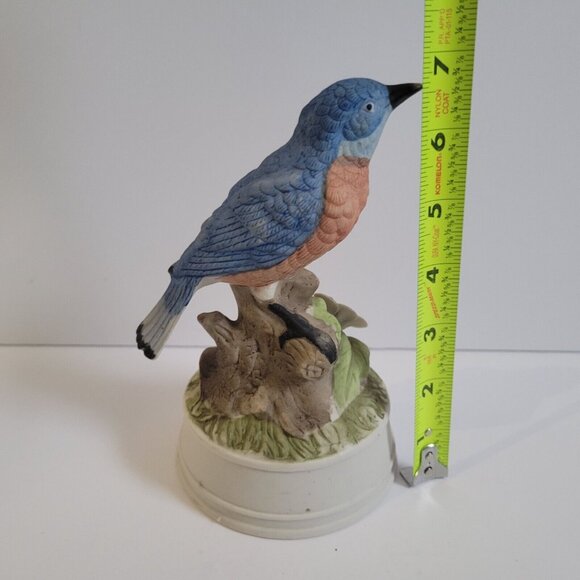 Mann 1982 Robin Bird with Flowers Music Box Milano Porcelain Vintage - Picture 7 of 9